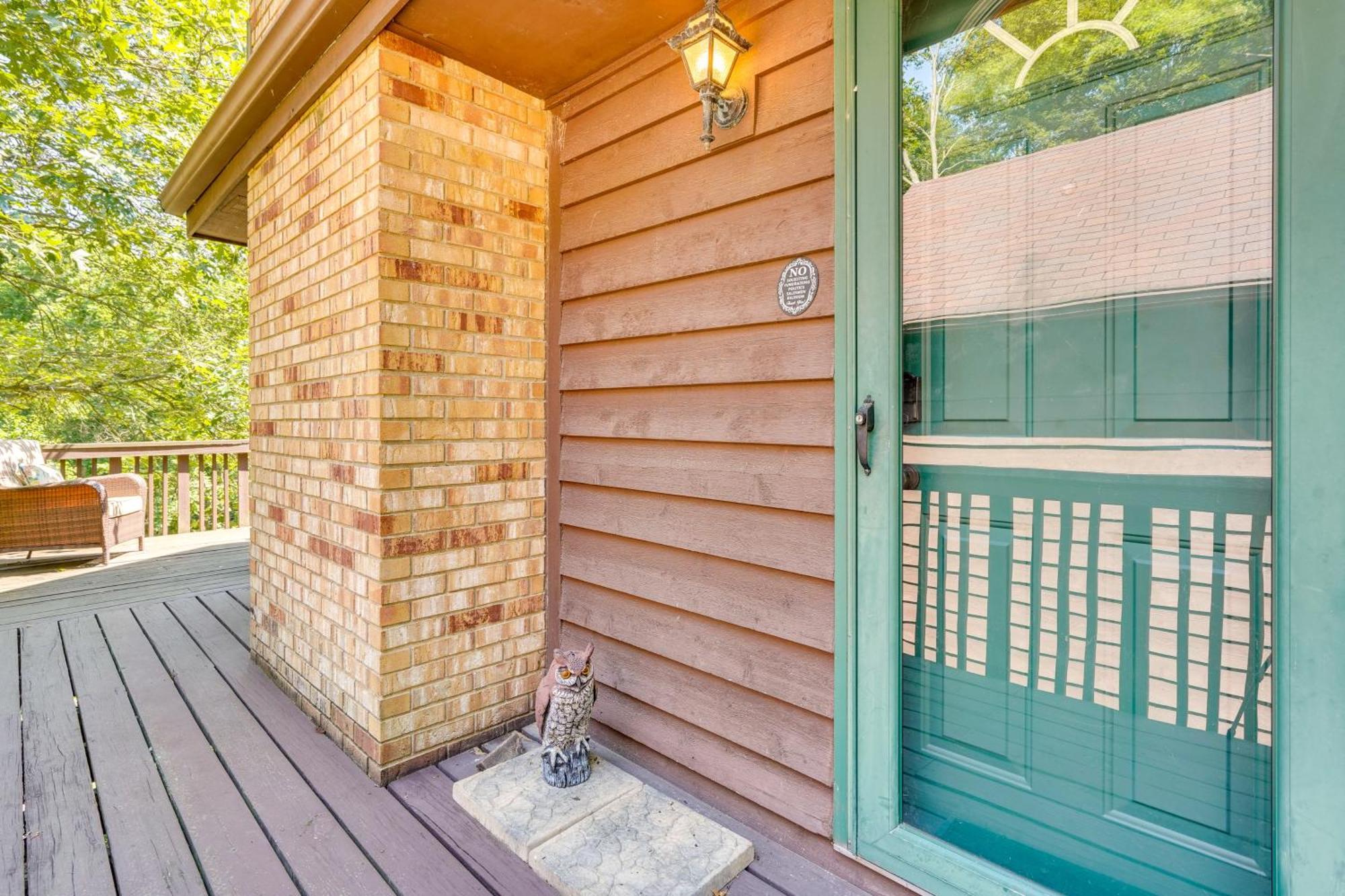 Howard Cabin Rental About 3 Mi To Apple Valley Lake! 마운트버논 외부 사진