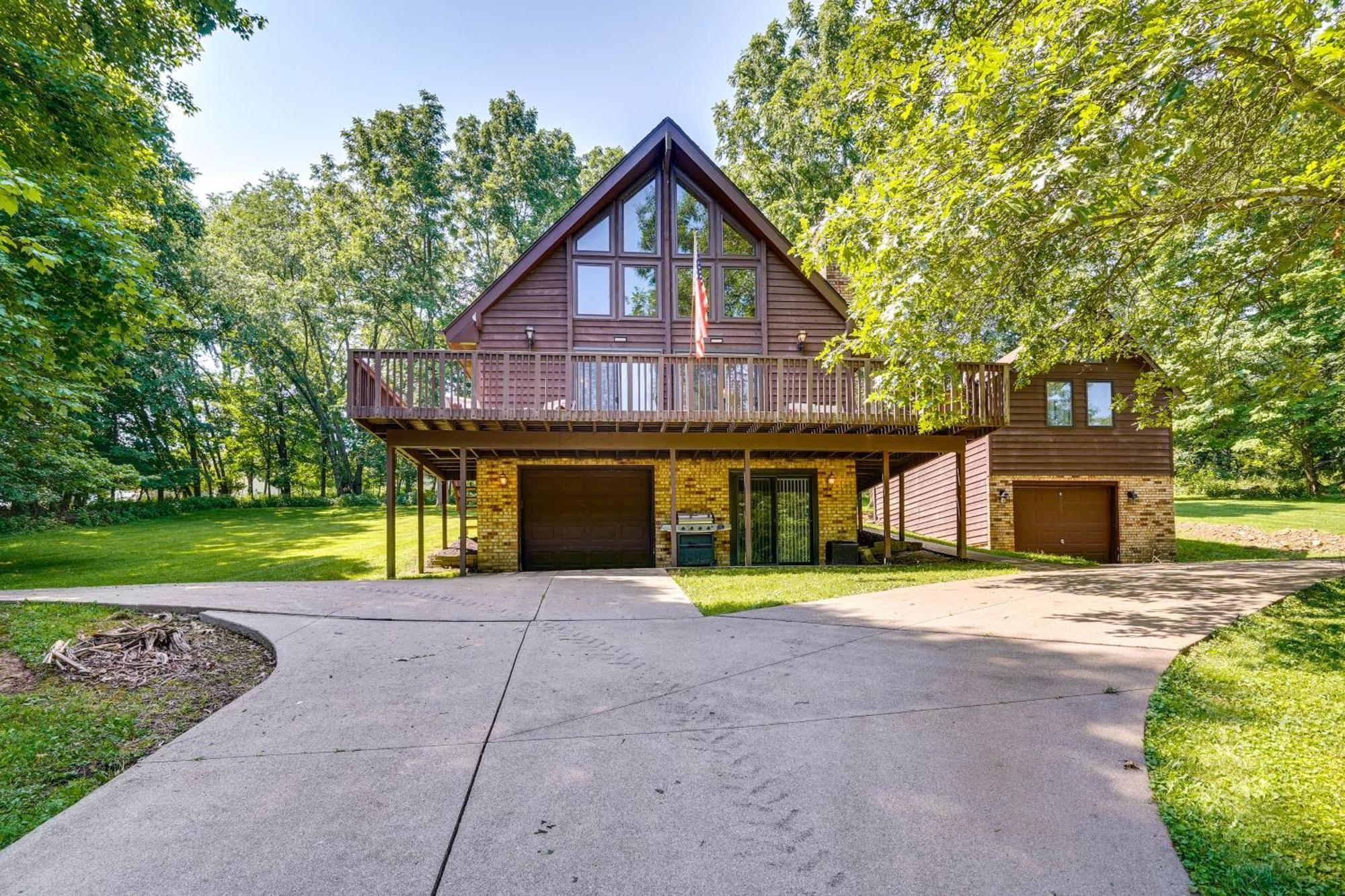 Howard Cabin Rental About 3 Mi To Apple Valley Lake! 마운트버논 외부 사진